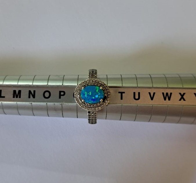 Jewellery item showing an empty setting where small gemstones have fallen out